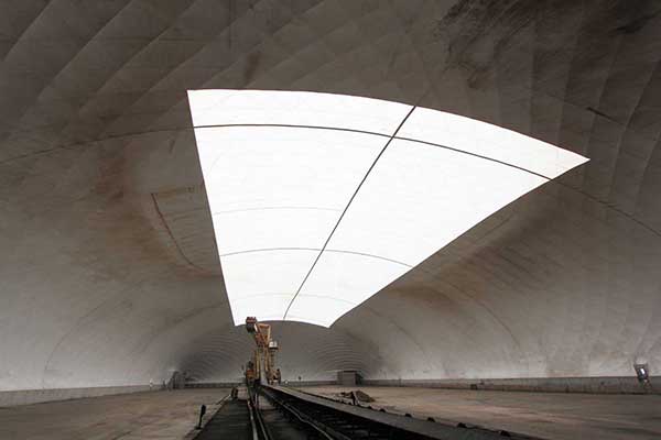 充氣式膜結(jié)構(gòu)