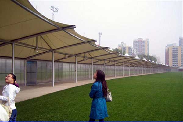 商店門頭張拉膜結(jié)構(gòu)