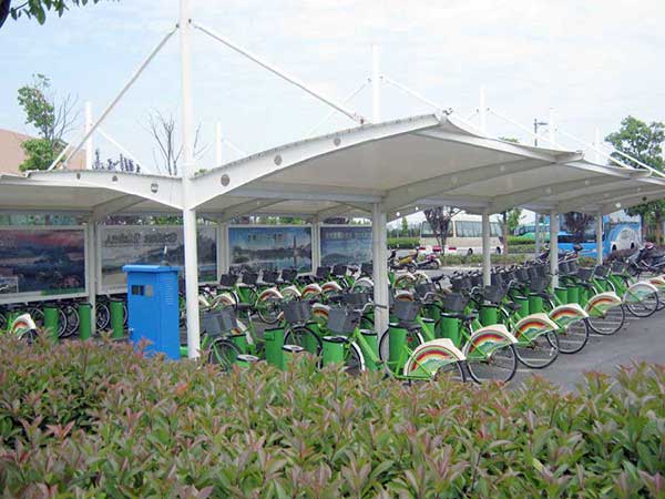 高爾夫打臺膜結構